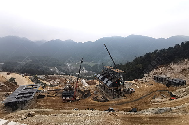 四川省南方矿业有限公司时产1500吨砂石破碎线现场