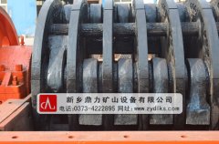 新乡鼎力锤式破碎机结构设计的亮点体现在哪些方面