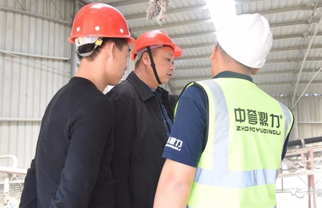 川东环保公司陈总介绍设备情况