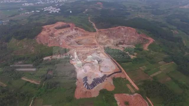 足疗岭采石场生产线航拍图