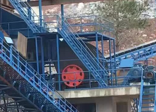 山石加工砂子初级破碎设备