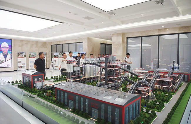 中誉鼎力五位一体循环建材产业园沙盘
