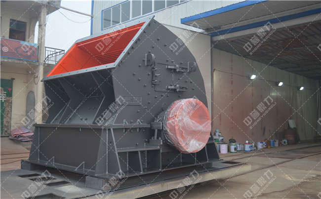 PC1216重锤式破碎机时产量